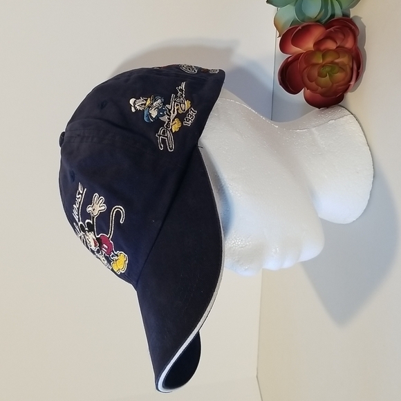 Walt Disney World Walking Thru Time With The Disney Characters Cap - Picture 5 of 17